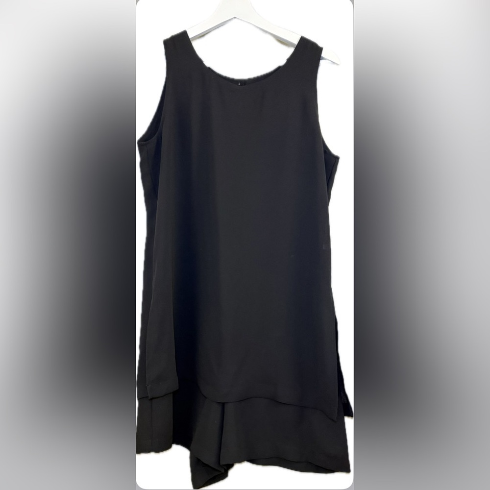 The Limited Black Sleeveless Layered Romper Medium CBK 90s Vintage Y2K